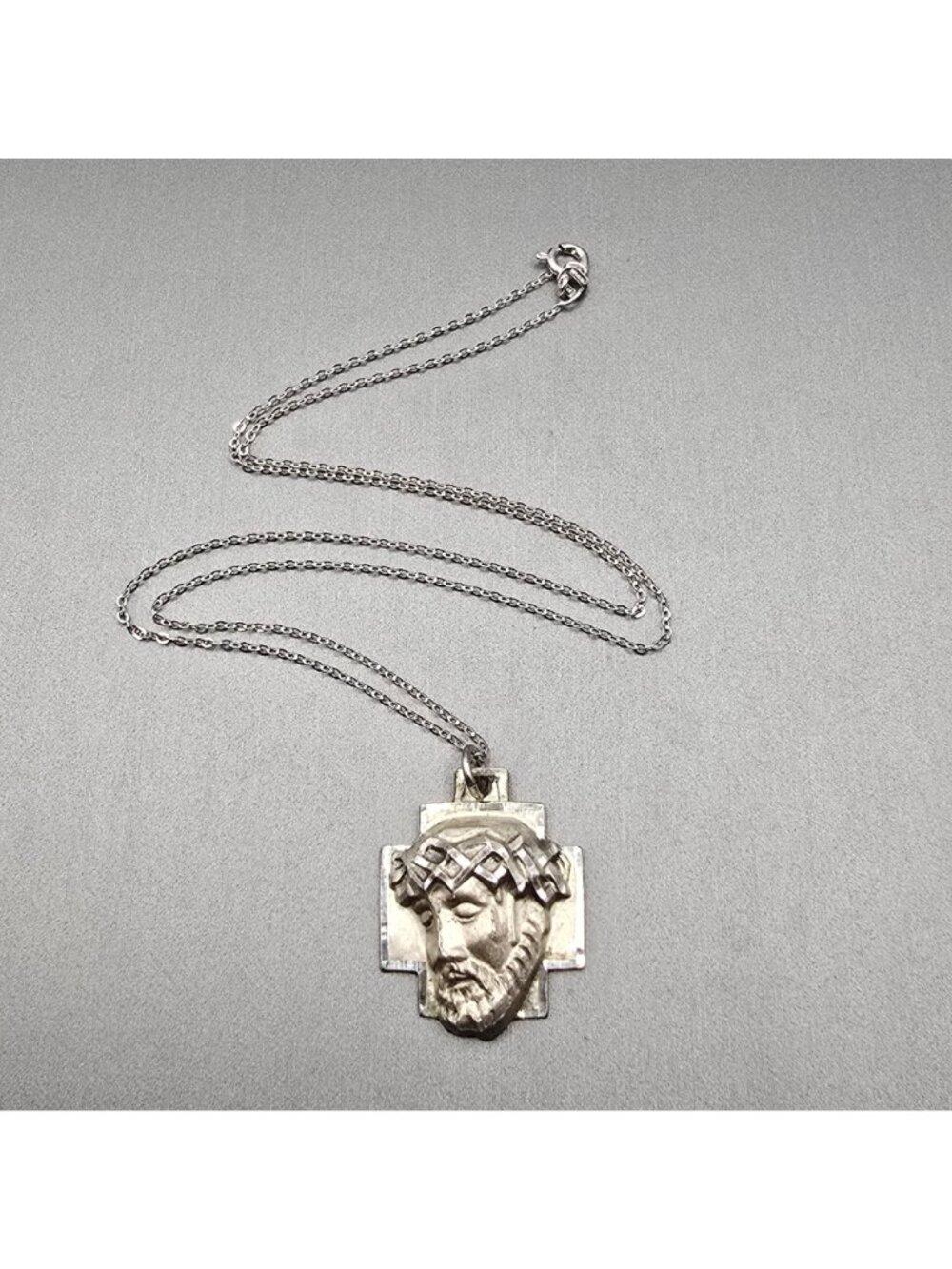 Vintage Chapel Sterling Silver Agony of Christ Pendant Necklace Brutalist 1976 - Picture 15 of 15
